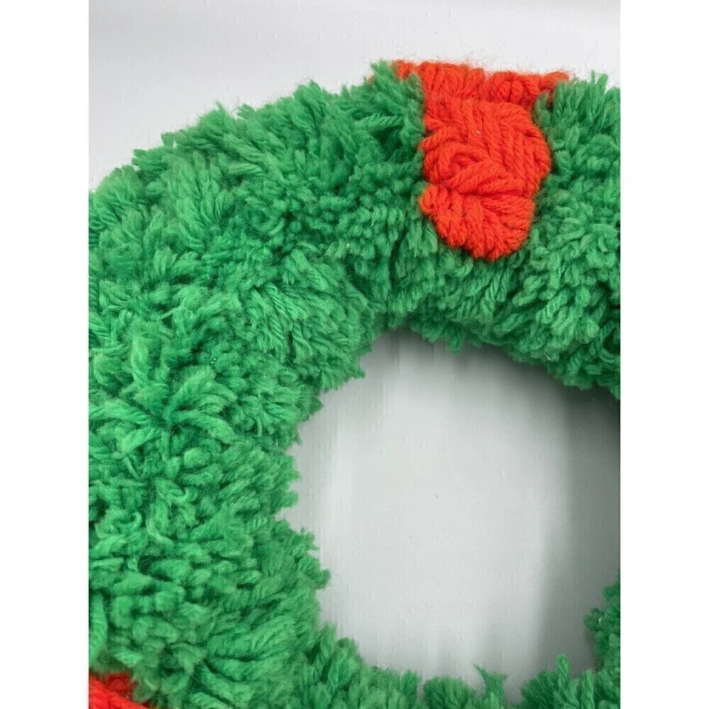 Vintage Handmade Green Crocheted Christmas Wreath  Red  Bow Holly Berries 14